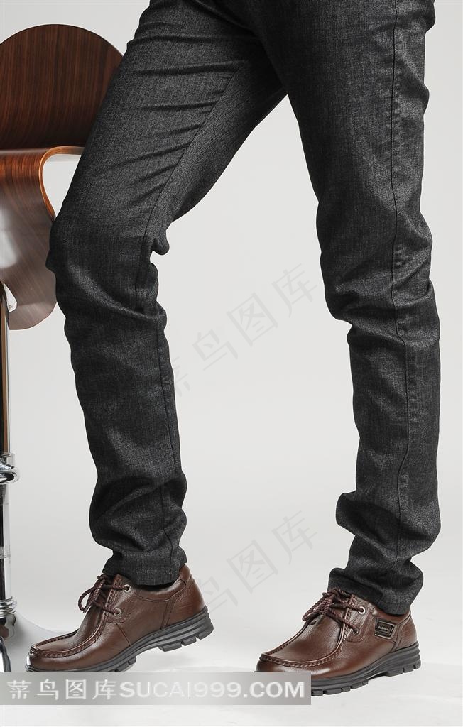 高清褐色男式皮鞋展示图片