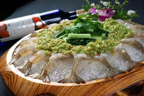 鲜虾刺身美食素材