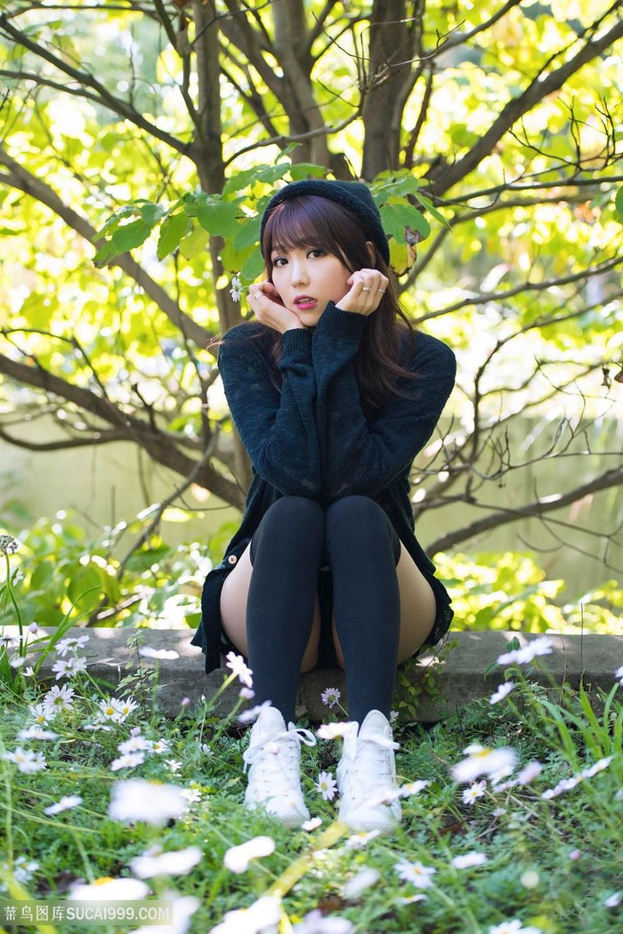 超清韩国清纯美女李恩慧户外写真图片