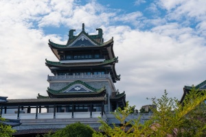 古镇中的古楼