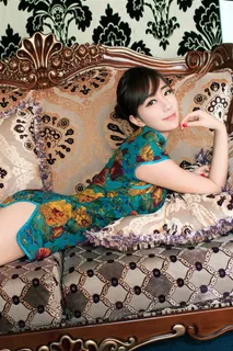 性感短旗袍美女图片