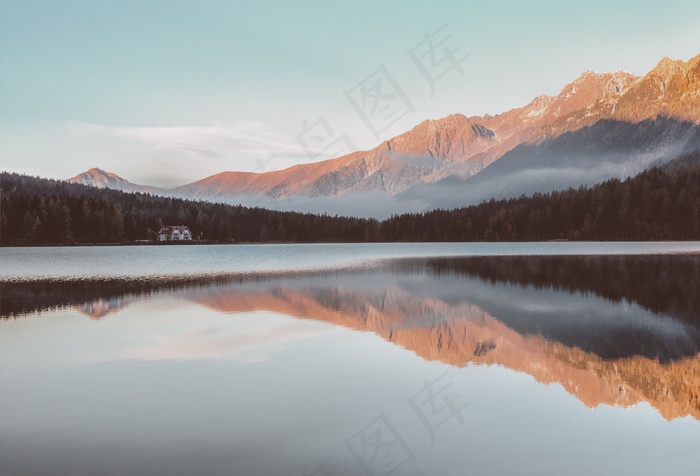 湖 草坪 蓝天 乡村 风景 摄影 旅游摄影 国内旅游 