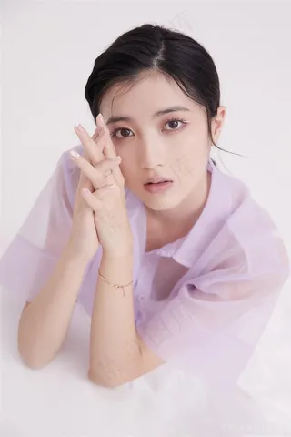 国内气质美女模特人像写真图片