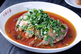 XCXC2006藿香鲫鱼