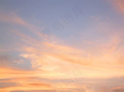 火烧云天空背景