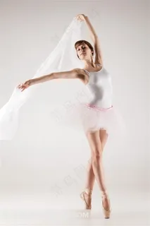 婀娜多姿的芭蕾舞演员舞蹈图片