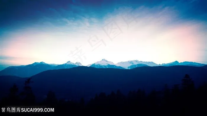 唯美山峦美景壁纸