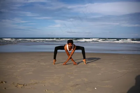 高难度瑜伽姿势图片