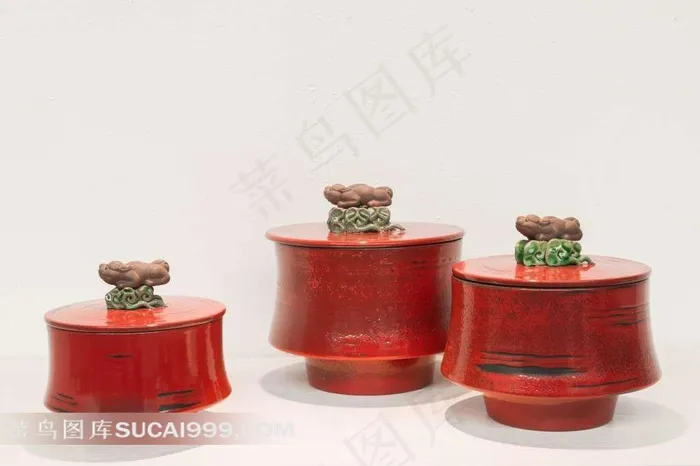精品红釉貔貅陶艺茶罐