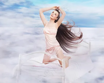 长发美腿美女图片