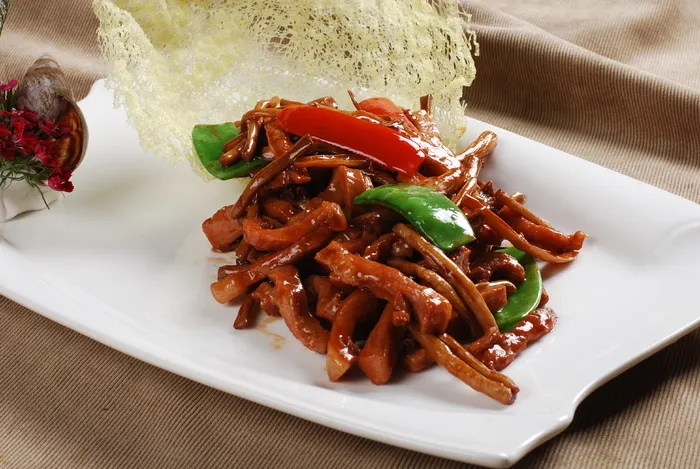 CXC00279茶树菇炒猪颈肉