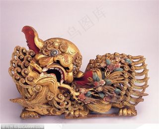 奉神器物-漂亮的镀金狮子