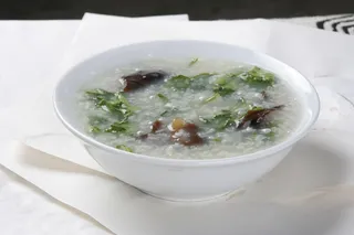 香菜木耳粥-粥为先