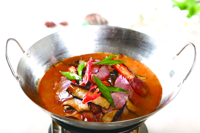 干锅美食焖锅湘菜麻辣香辣纸锅干锅酱肉香干