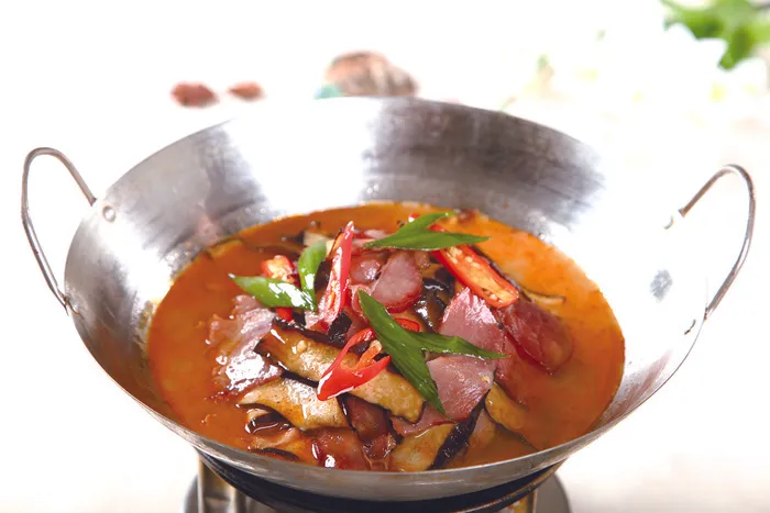 干锅美食焖锅湘菜麻辣香辣纸锅干锅酱肉香干