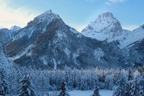冬天白雪背景风景 冬天白雪背景风景