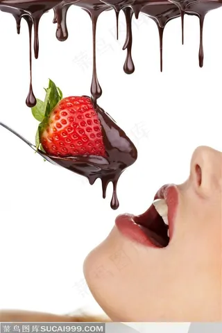非常美丽漂亮的红唇草莓和巧克力