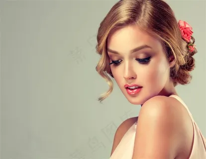 唯美性感卷发发型美女素材图片