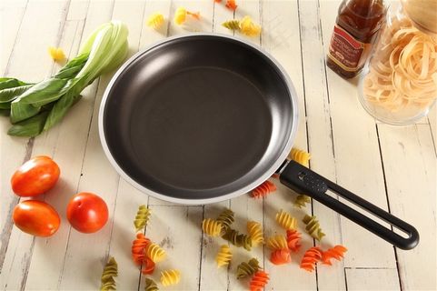 餐厅厨具与蔬菜食物高清图片