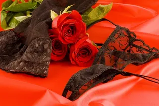 黑色内裤和丝袜