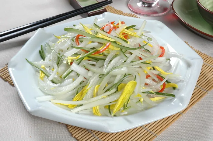 LCSC1652美菊拌三丝10元