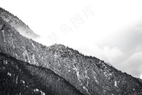 黑白山脉摄影图片 黑白山脉摄影图片