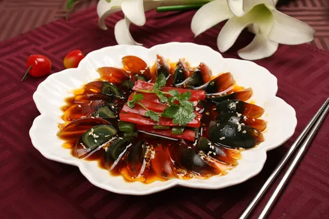 香辣凉拌皮蛋 香辣凉拌皮蛋