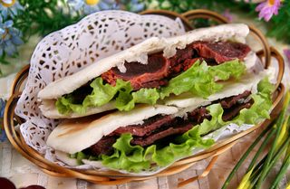 17  驴肉火烧-海天假日酒店(2006)