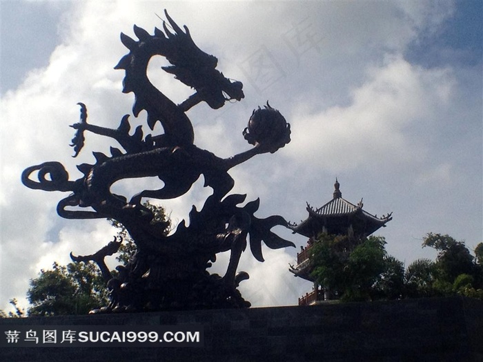 游龙戏珠雕塑景观