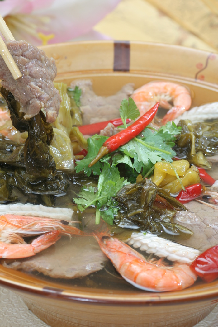 旋转 清汤酸菜牛肉 (3)