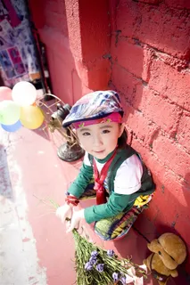 童年小女孩图片