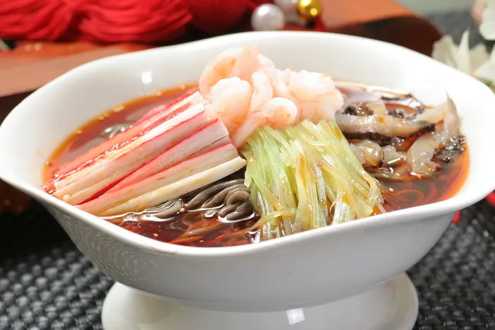 蕨根拌海鲜22元 (1)