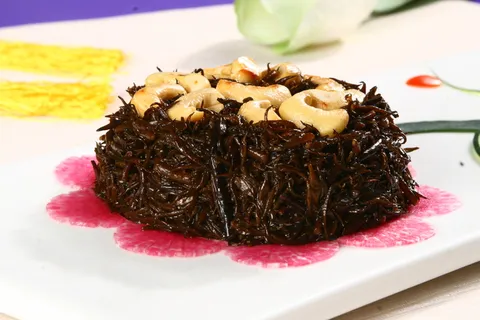 L01832长寿面扣腰果 (3)