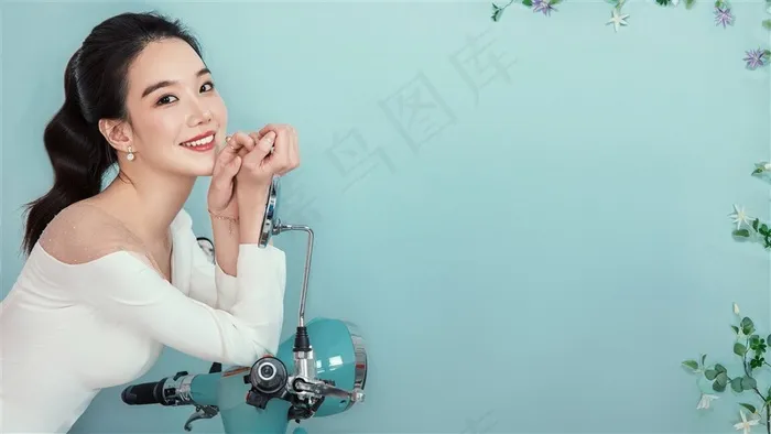 白裙时尚美女写真