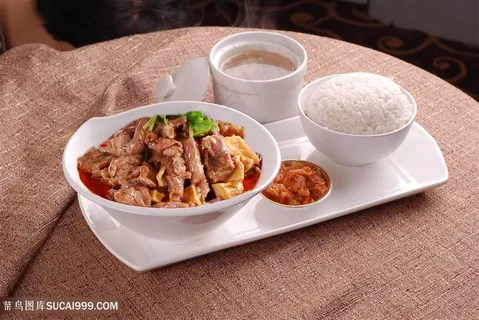 中华美食红烧牛腩饭实拍摄影图中华美食 中华美食红烧牛腩饭实拍摄影图中华美食
