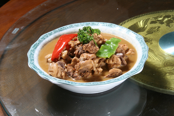意德园炖柴鸡45元