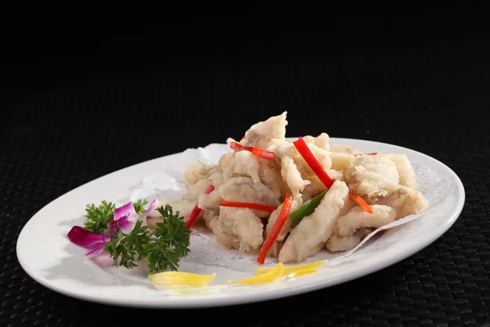 R02590椒盐龙鱼