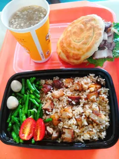 烤肉焖饭005 烤肉焖饭005
