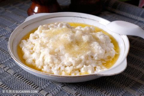 中华美食主食小吃酸奶拌饭实拍摄影图