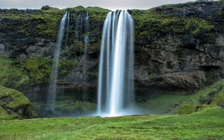 绿色 树林 丘陵 风景高 河流山川 