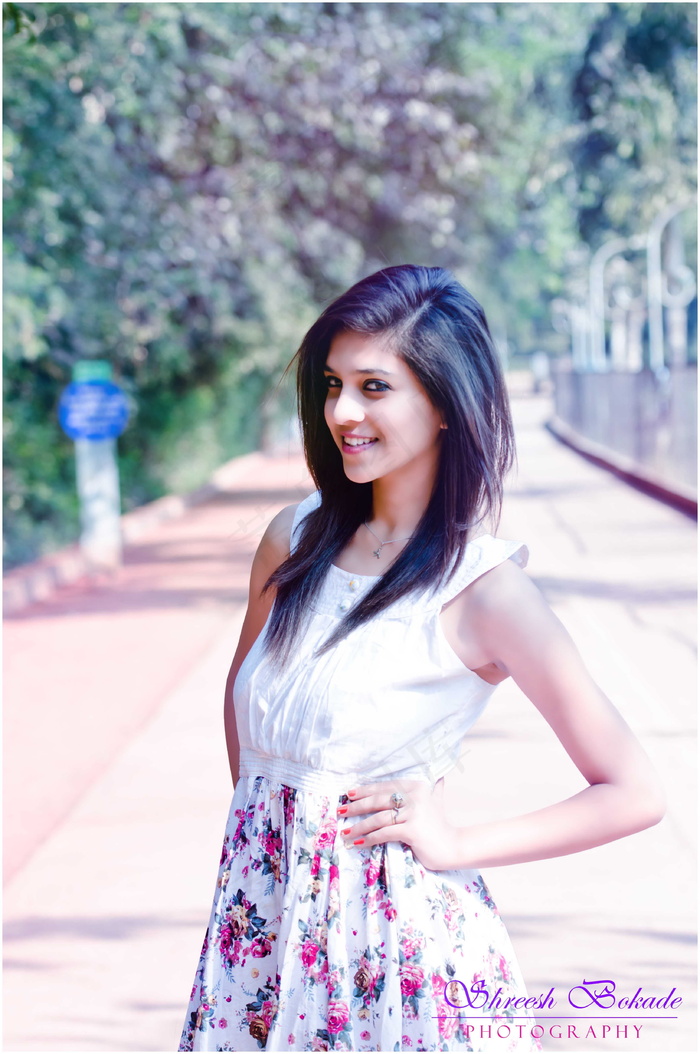 清新气质性感美女图片