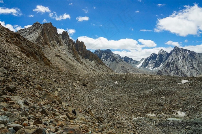 西藏阿里地区神山冈仁波齐景观