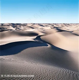 新疆萨哈沙漠风景图片