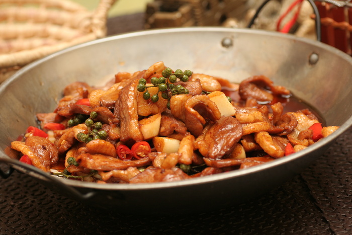 干锅鸭脯25元
