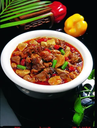 CXC06773芋儿肥肠鸡