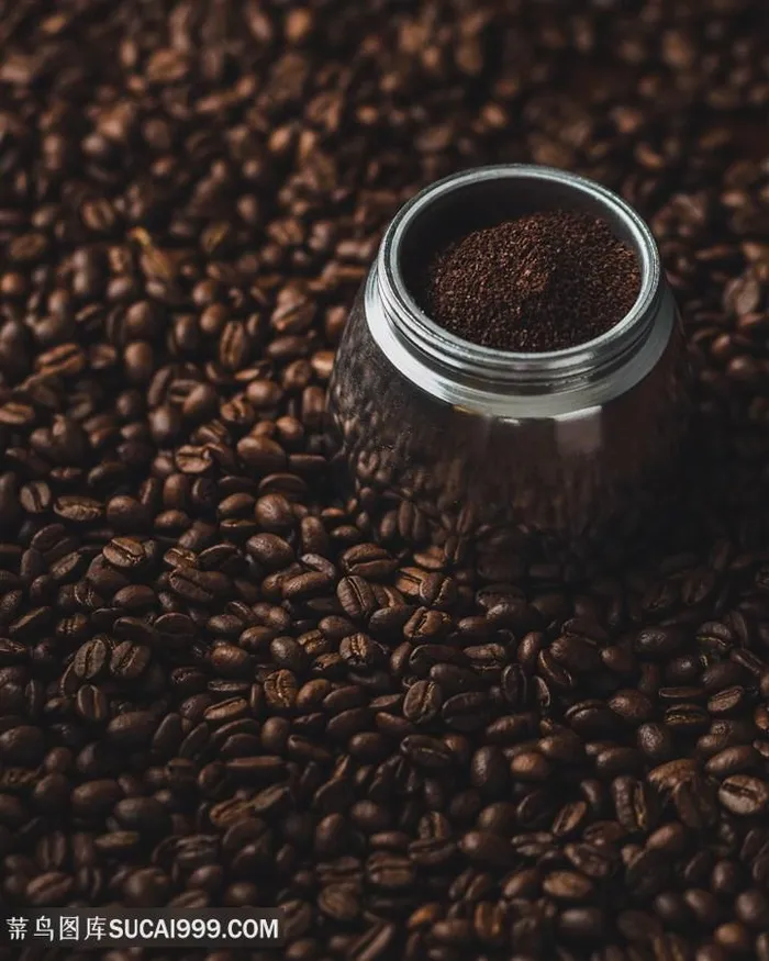 咖啡豆与咖啡粉