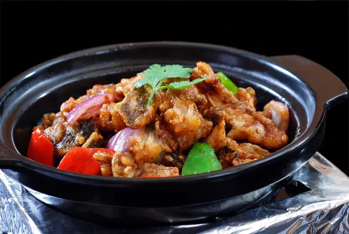 石锅煲类火锅川菜特色菜酱香鱼头煲