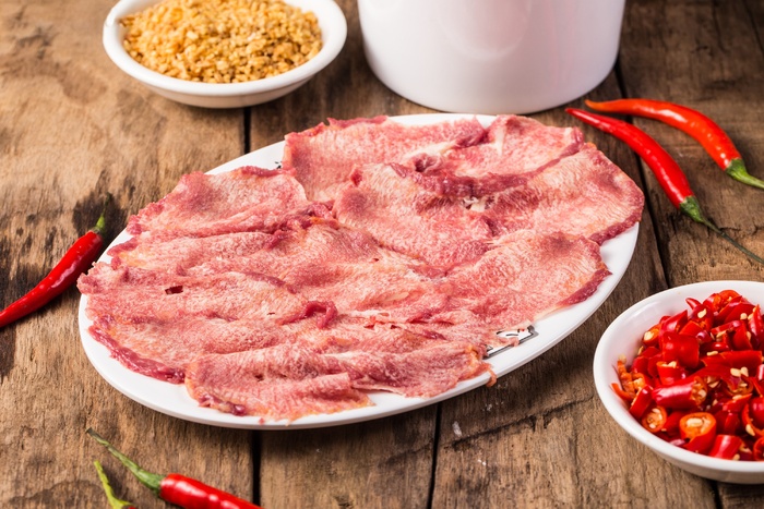 火锅菜品配菜牛肉牛心涮牛肉