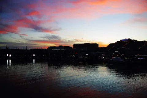 高清唯美城市夜景江边夜景