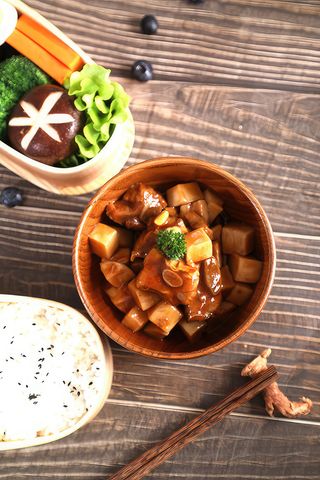 菌香排骨3餐饮快餐盖浇饭产品成品高清大图